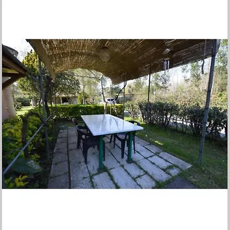 וילה Villino Il Salice Massa